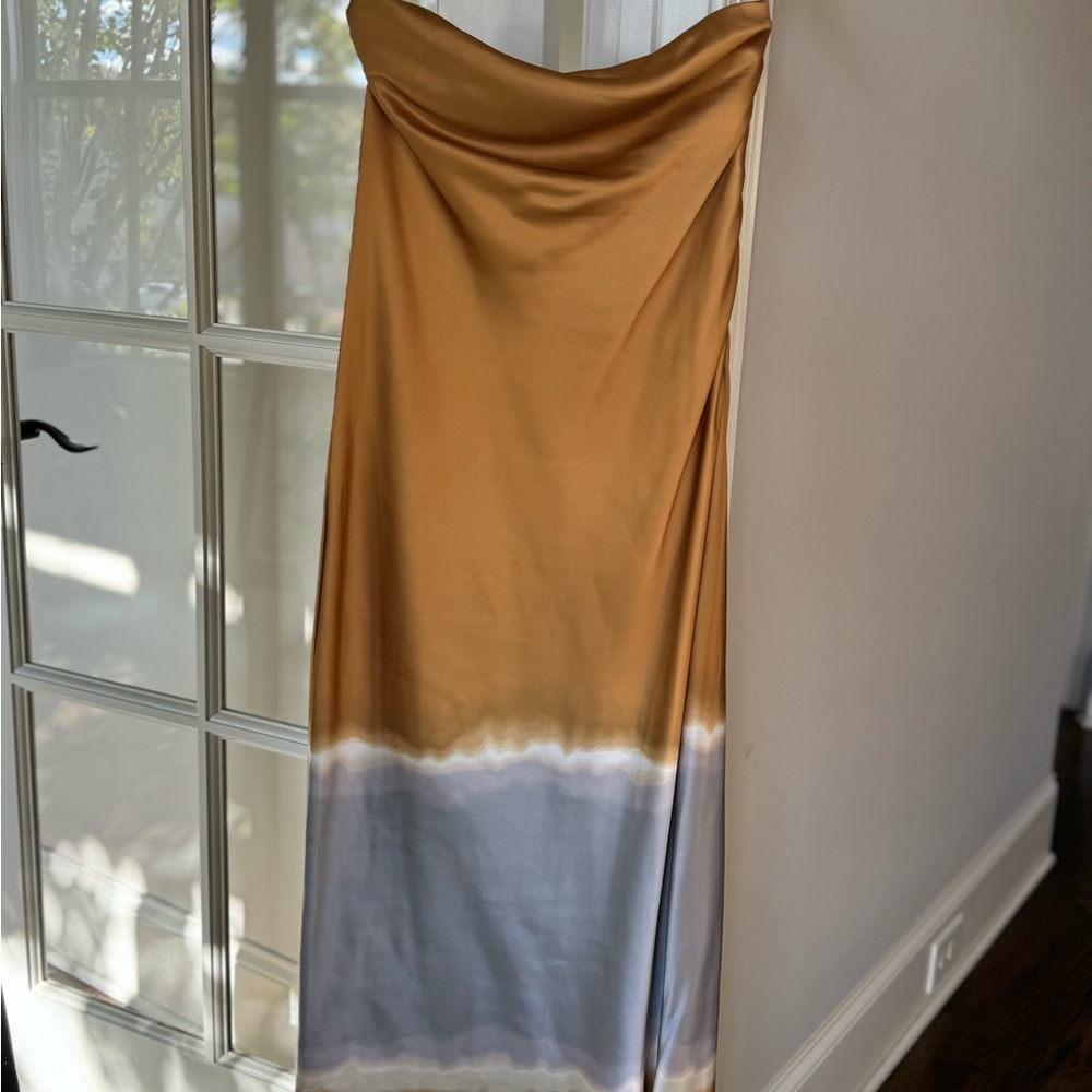 Elegant Strapless Gradient Dress